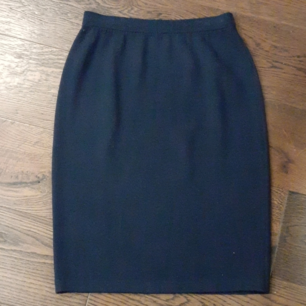 St. John Navy Knit Pencil Skirt